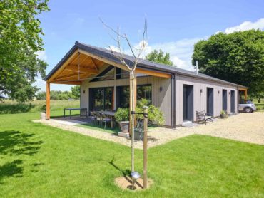 maison bois avec auvents Bresse Bâti Confort